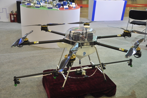 1476343094134552.jpg 無人機(jī).jpg