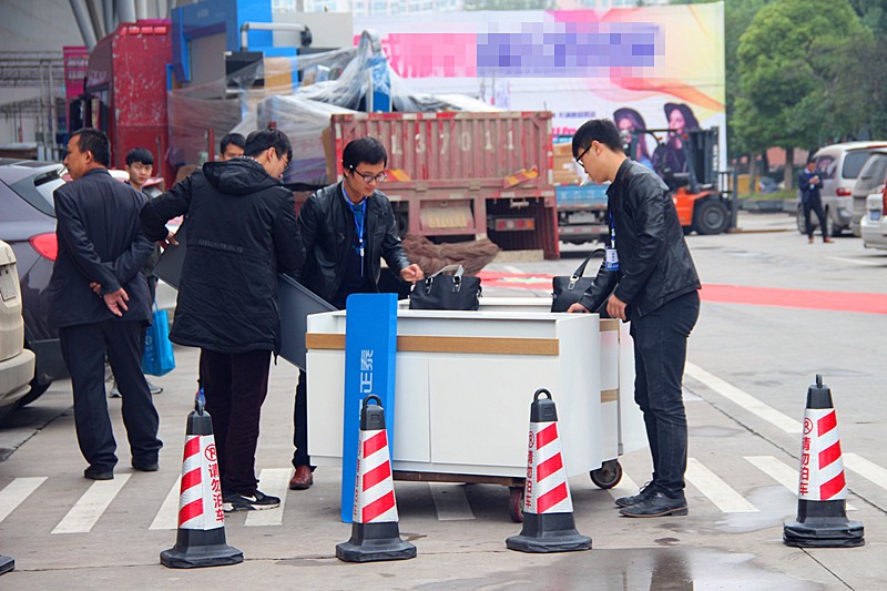 1508389210283132.jpg 1508389210283132.jpg