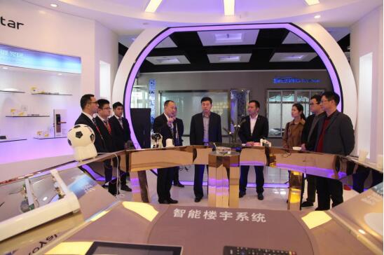 1510971564733895.jpg 2.jpg