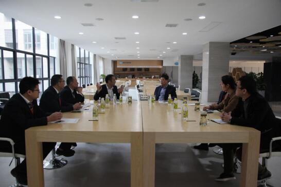 1510971575440406.jpg 4.jpg