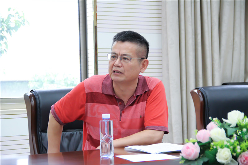 安徽省商務廳開發(fā)區(qū)處原副處長韓明林