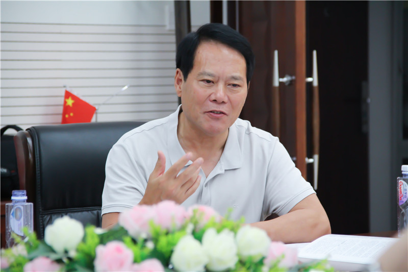 合肥市半導體產(chǎn)業(yè)發(fā)展有限公司總裁陶鴻